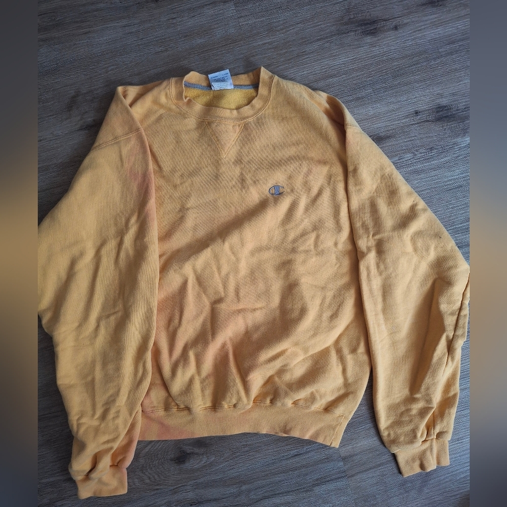 Champion Yellow Crewneck Sweater Classic Comfort